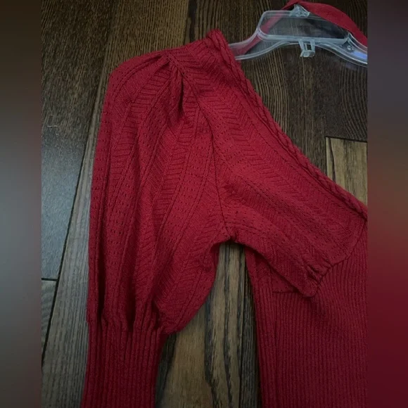 bebe Red V-Neck Ribbed Sweater - Picture 2 of 4
